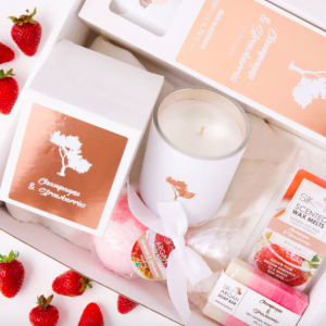 Luxe Day Spa Hamper Collection – Champagne & Strawberries